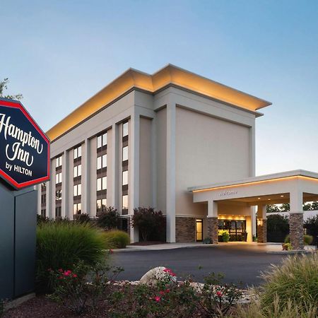 Hampton Inn Шарлотсвилл Экстерьер фото